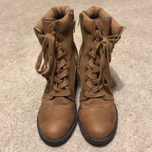 Xoxo lace-up ankle boot